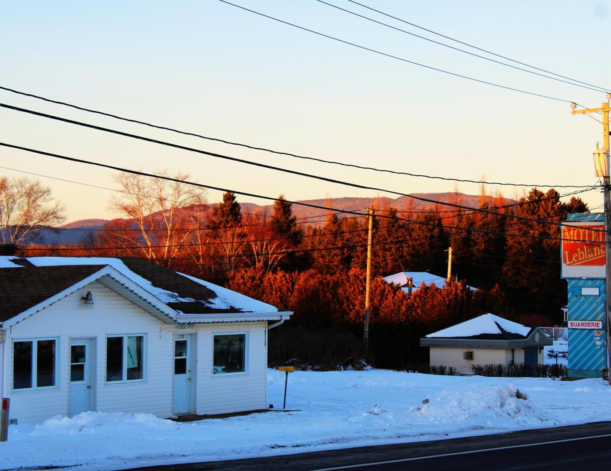 Motel Leblanc Carleton-sur-Mer Exteriér fotografie
